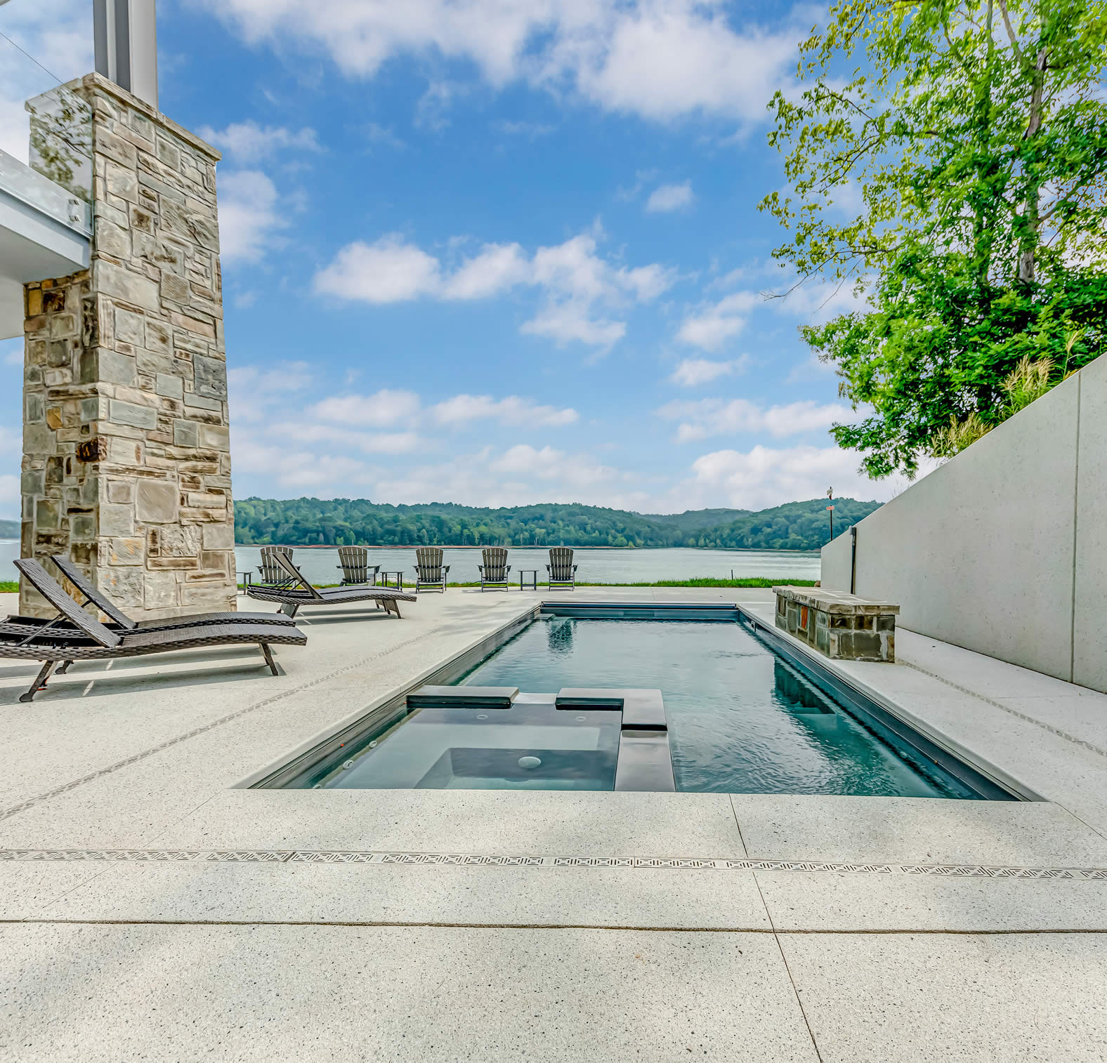 Luxury Lake House Exterior Norris Lake